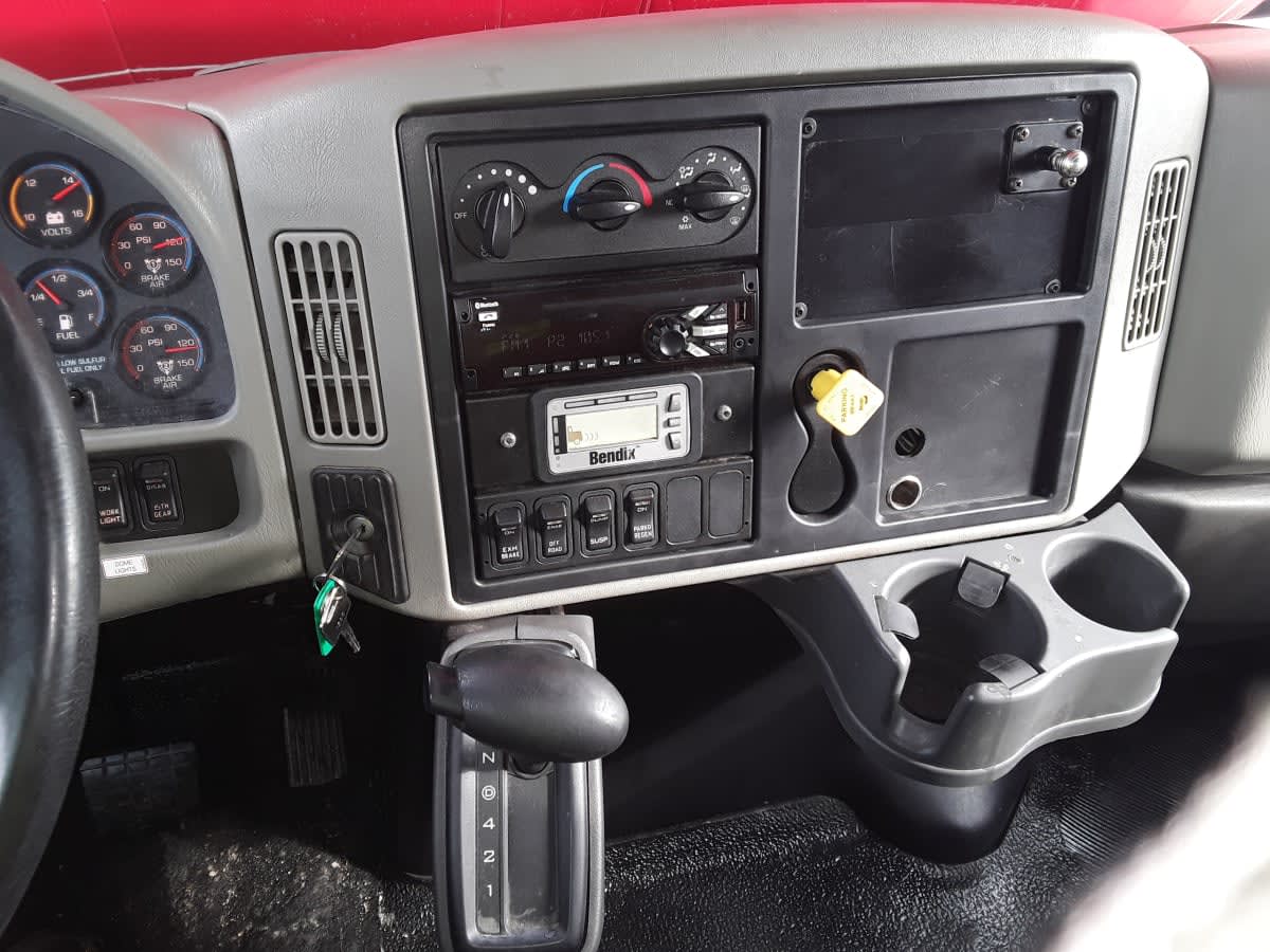 2019 Navistar International 4300 814174