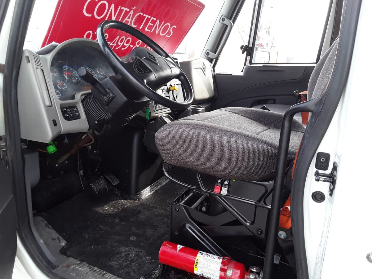 2019 Navistar International 4300 814174