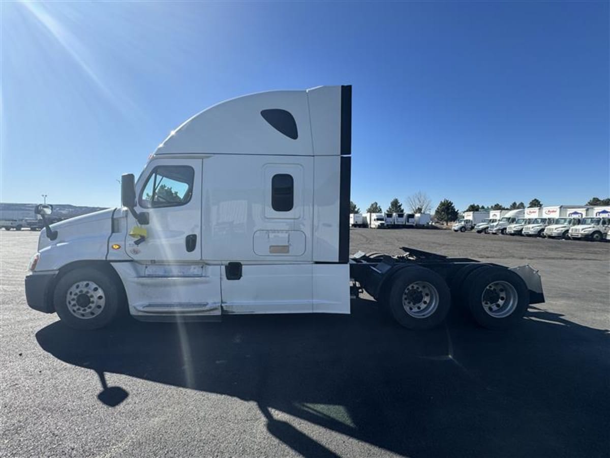 2019 Freightliner/Mercedes CASCADIA 125 814182