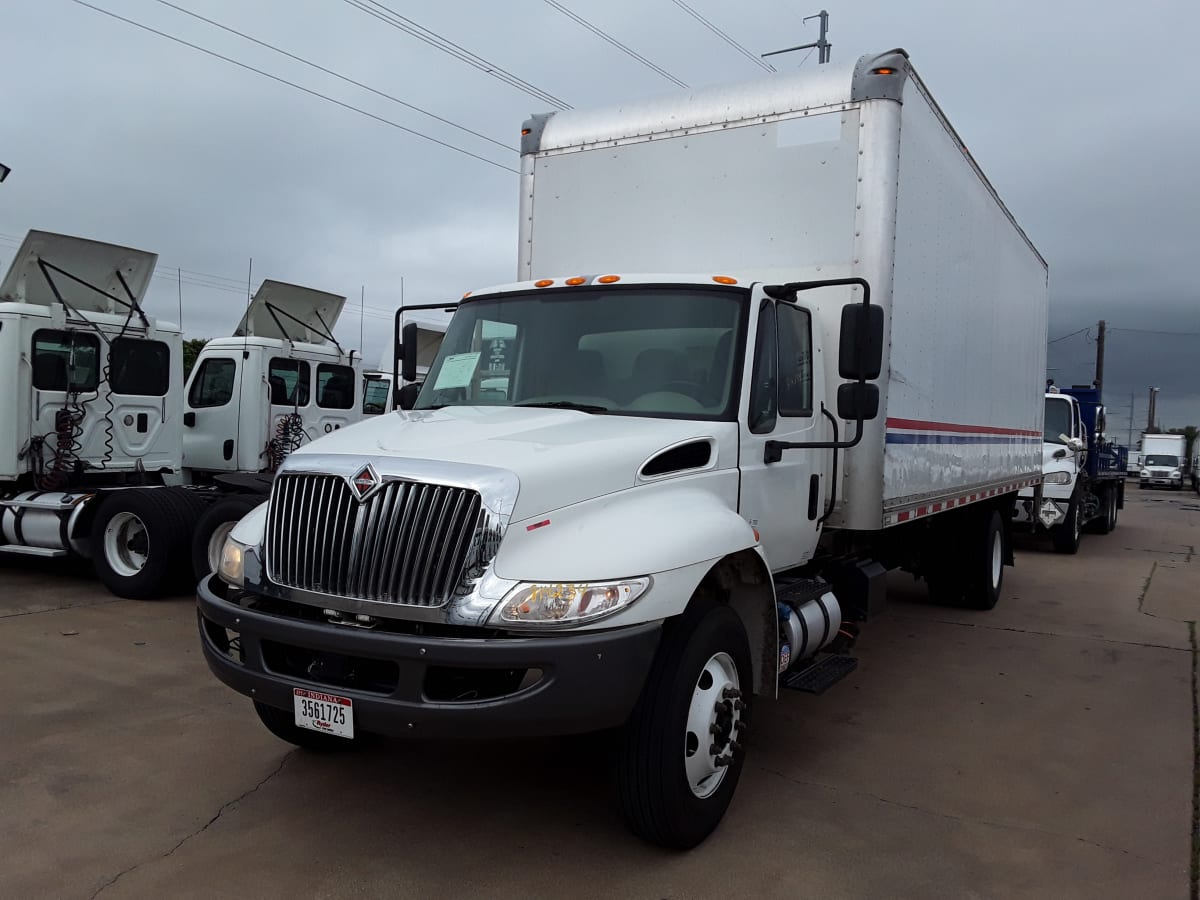 2019 Navistar International 4300 814234