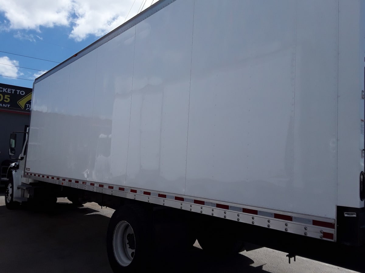 2019 Freightliner/Mercedes M2 106 814310