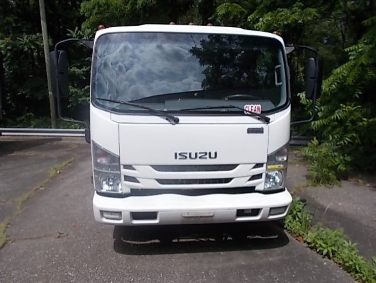2018 Isuzu NPR HD 814351