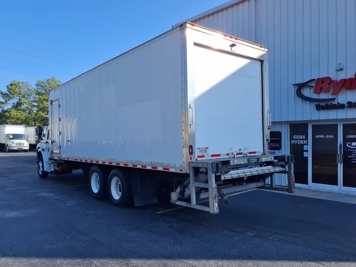 2019 Freightliner M2 106 in Doraville, GA — photo 6