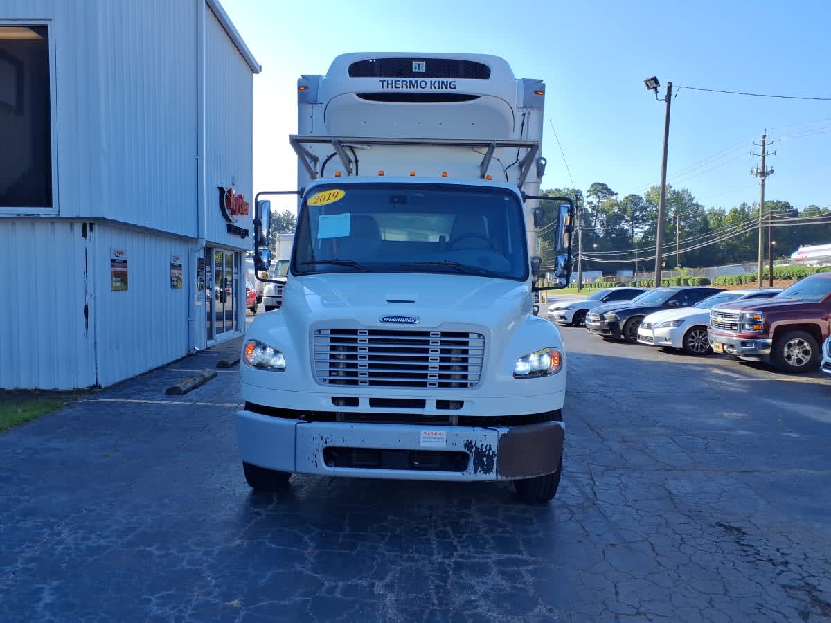 2019 Freightliner M2 106 in Doraville, GA — photo 2