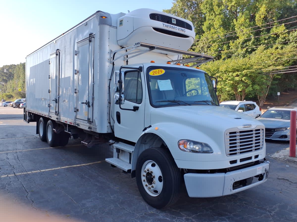 2019 Freightliner M2 106 in Doraville, GA — photo 3