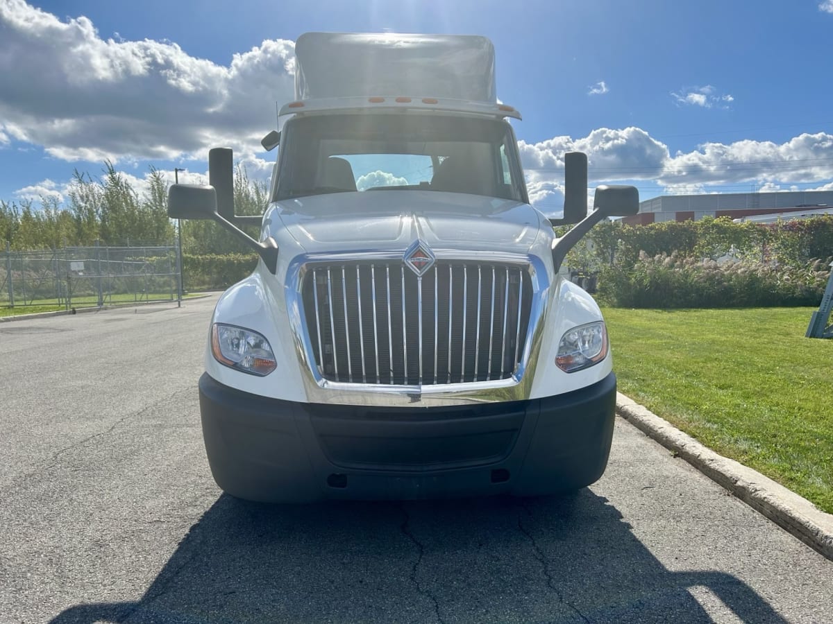 2019 Navistar International LT625 DAYCAB T/A 814378