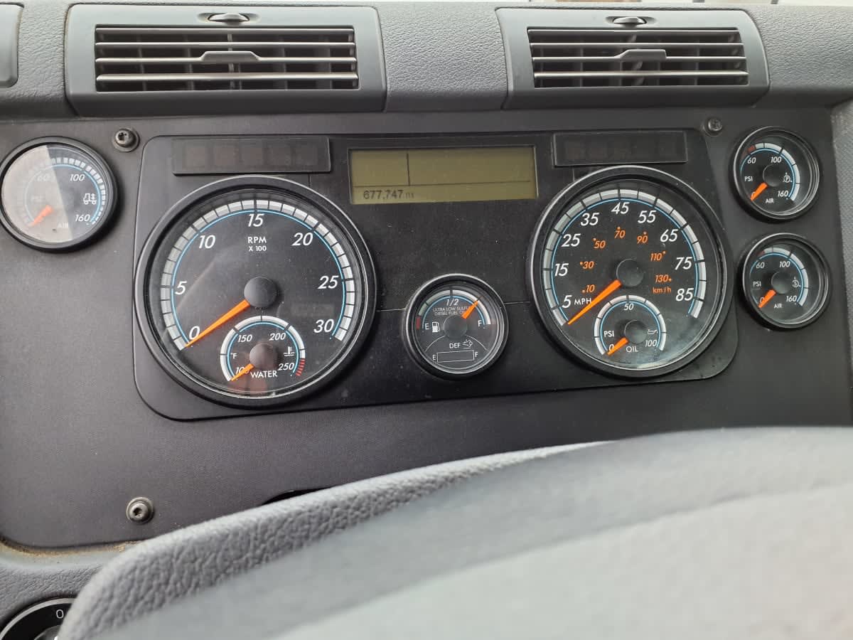 2019 Freightliner/Mercedes CASCADIA 125 814427