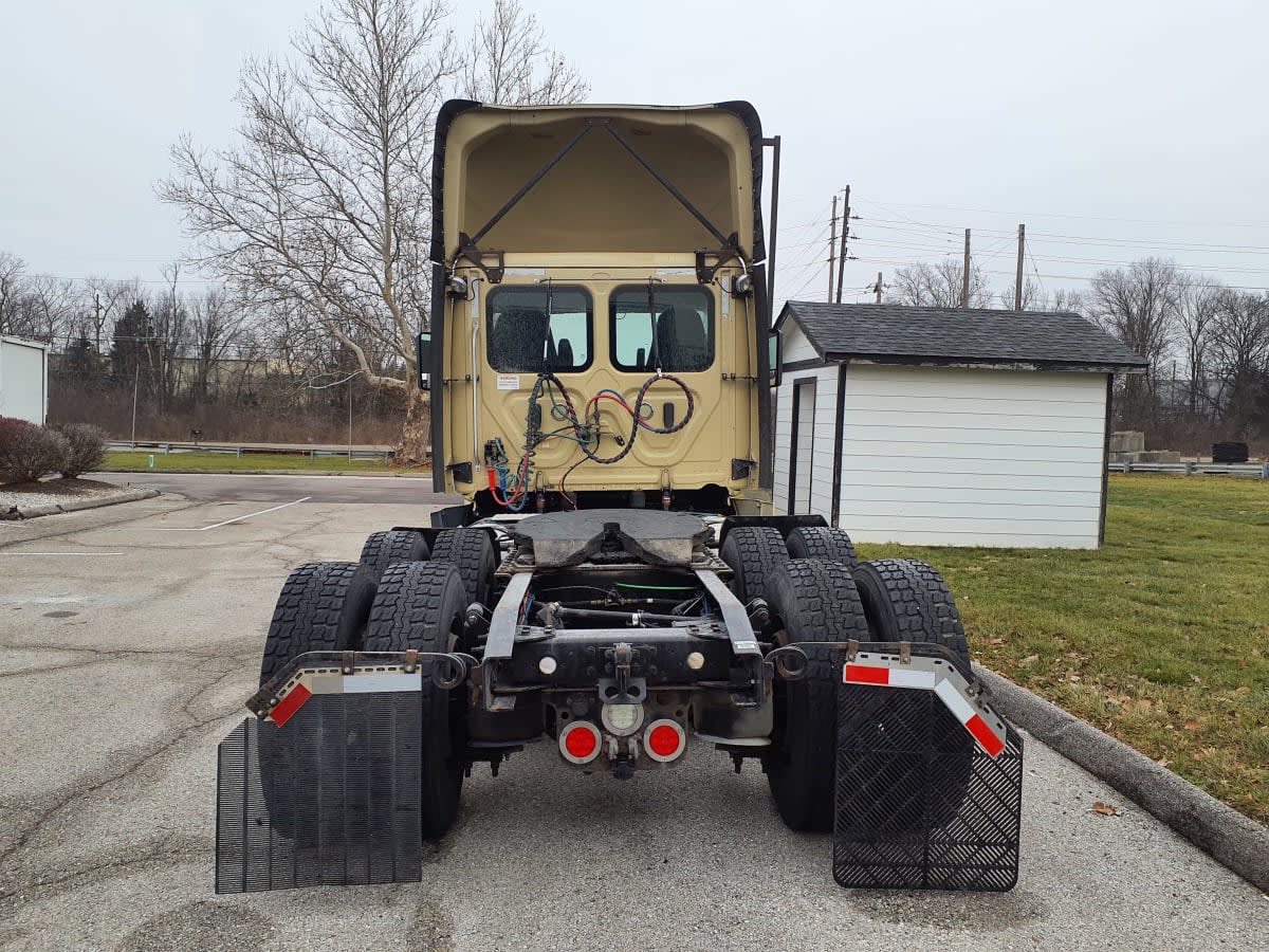 2019 Freightliner/Mercedes CASCADIA 125 814427