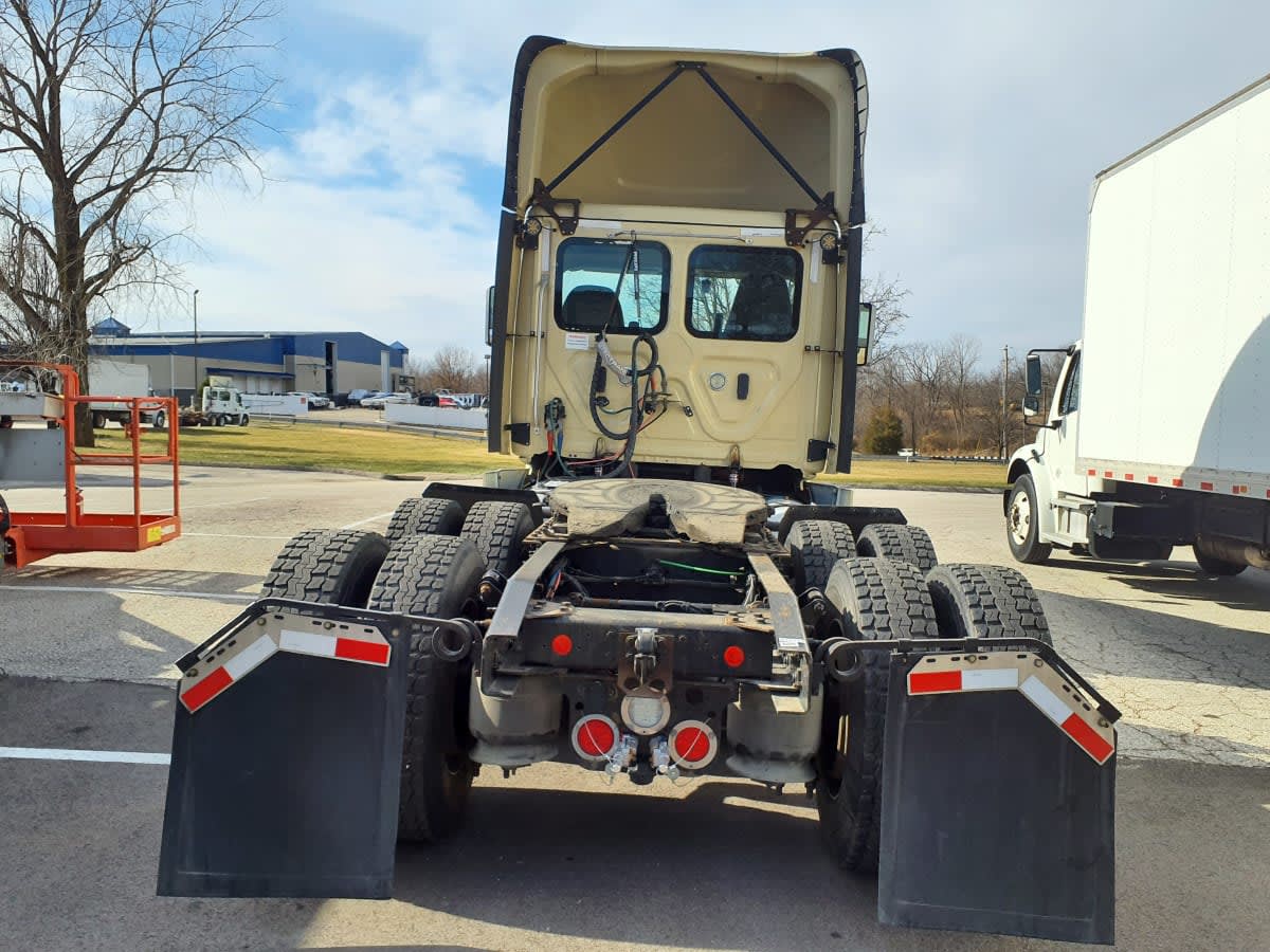 2019 Freightliner/Mercedes CASCADIA 125 814445