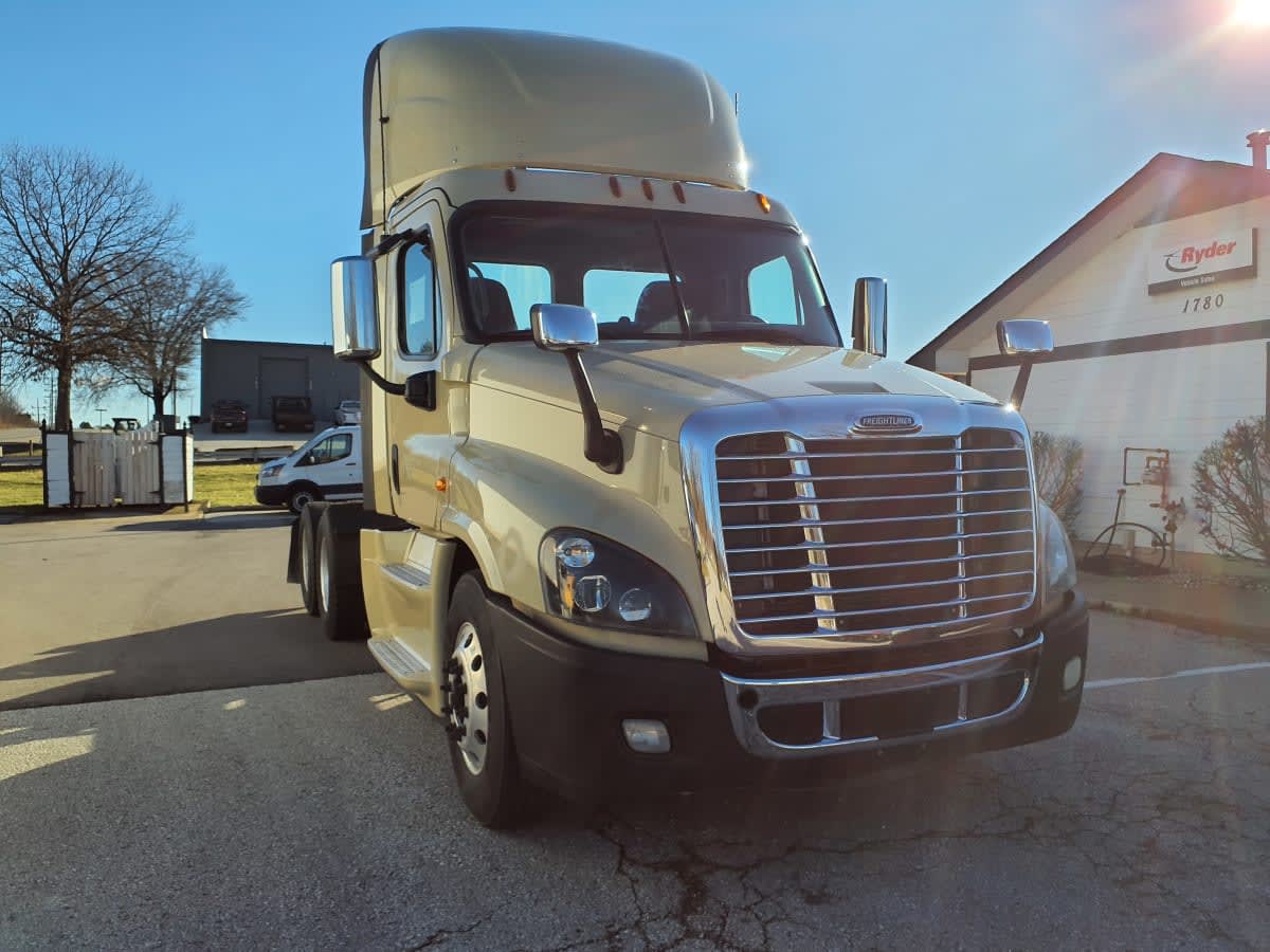 2019 Freightliner/Mercedes CASCADIA 125 814446