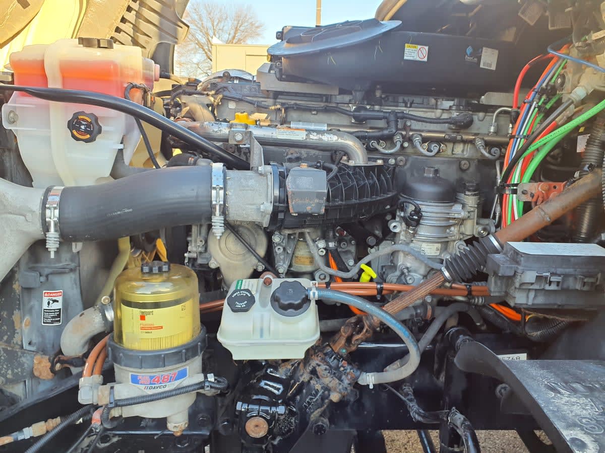 2019 Freightliner/Mercedes CASCADIA 125 814447