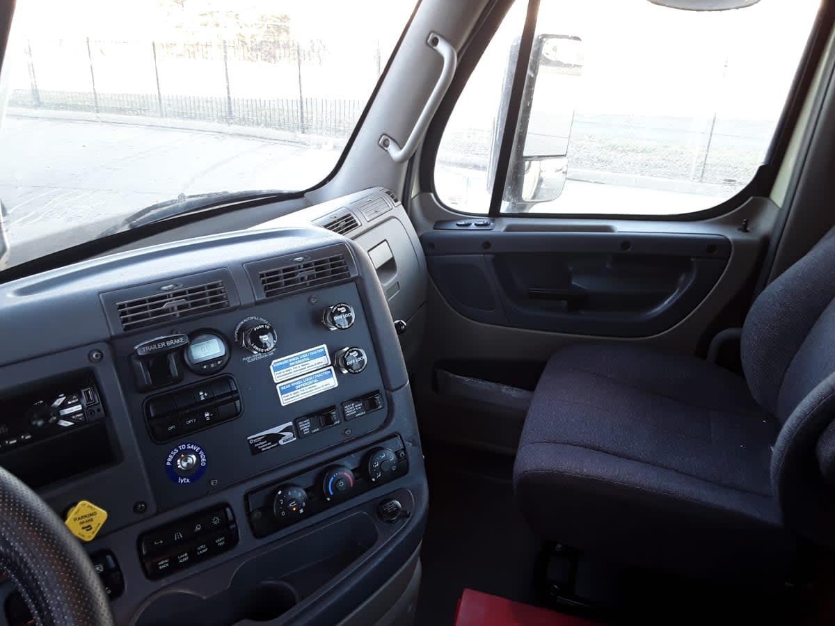 2019 Freightliner/Mercedes CASCADIA 125 814451