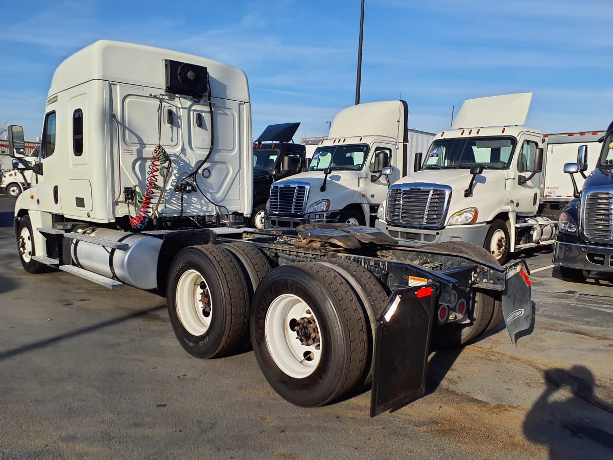 2019 Freightliner/Mercedes CASCADIA 125 814552