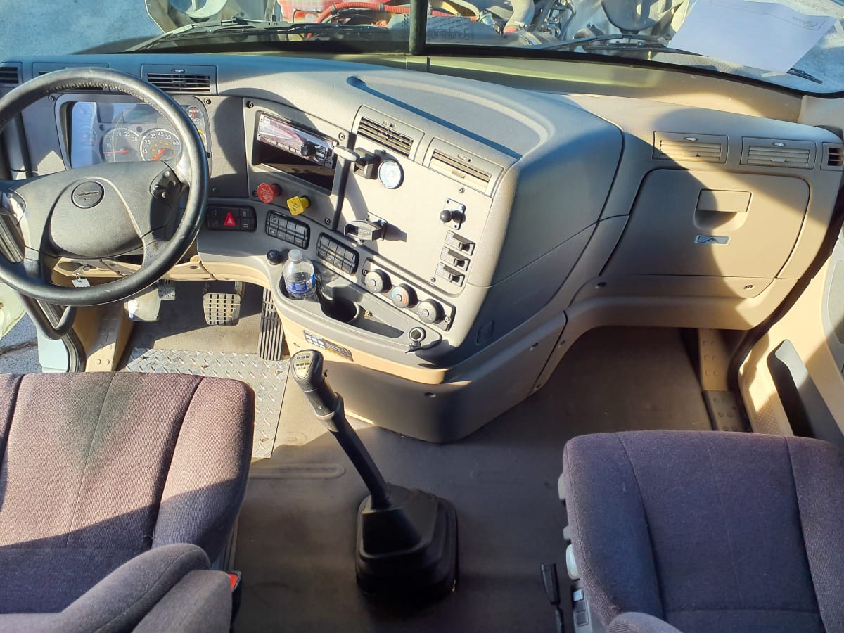 2019 Freightliner/Mercedes CASCADIA 125 814552