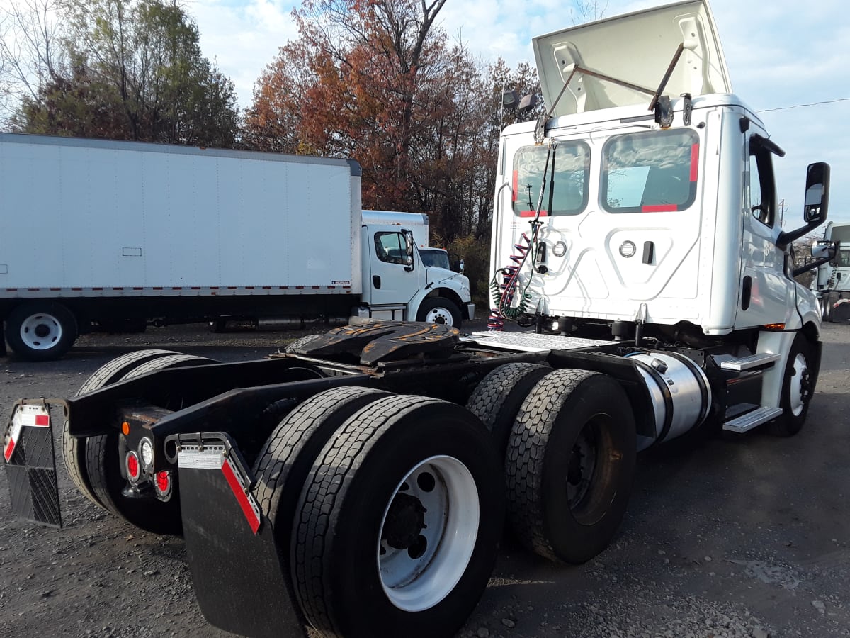 2018 Freightliner/Mercedes NEW CASCADIA PX12664 814634