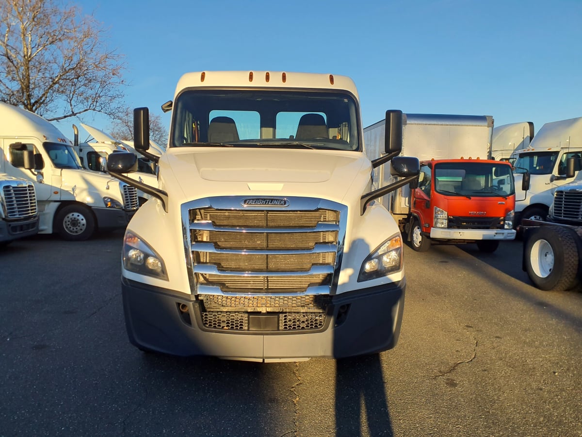 2018 Freightliner/Mercedes NEW CASCADIA PX12664 814657