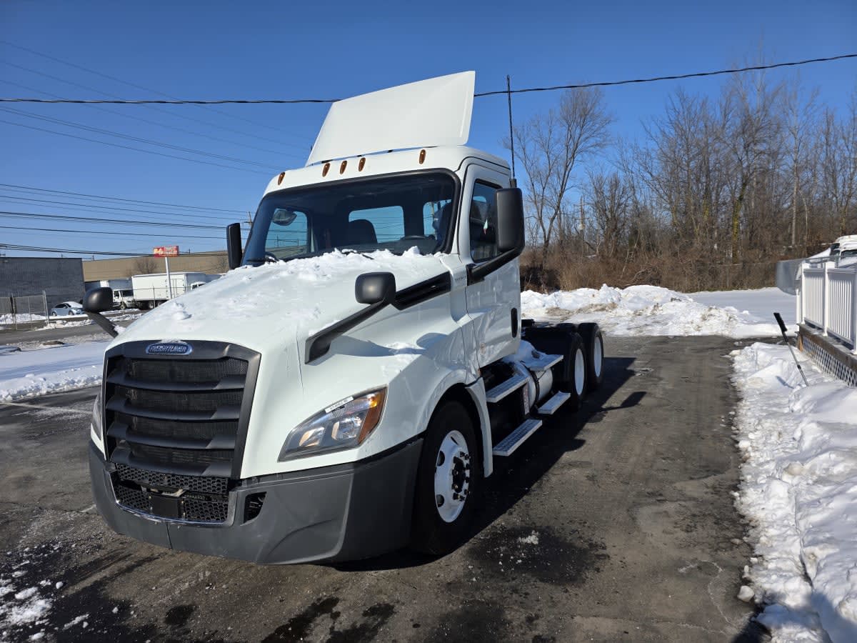 2018 Freightliner/Mercedes NEW CASCADIA PX12664 814662
