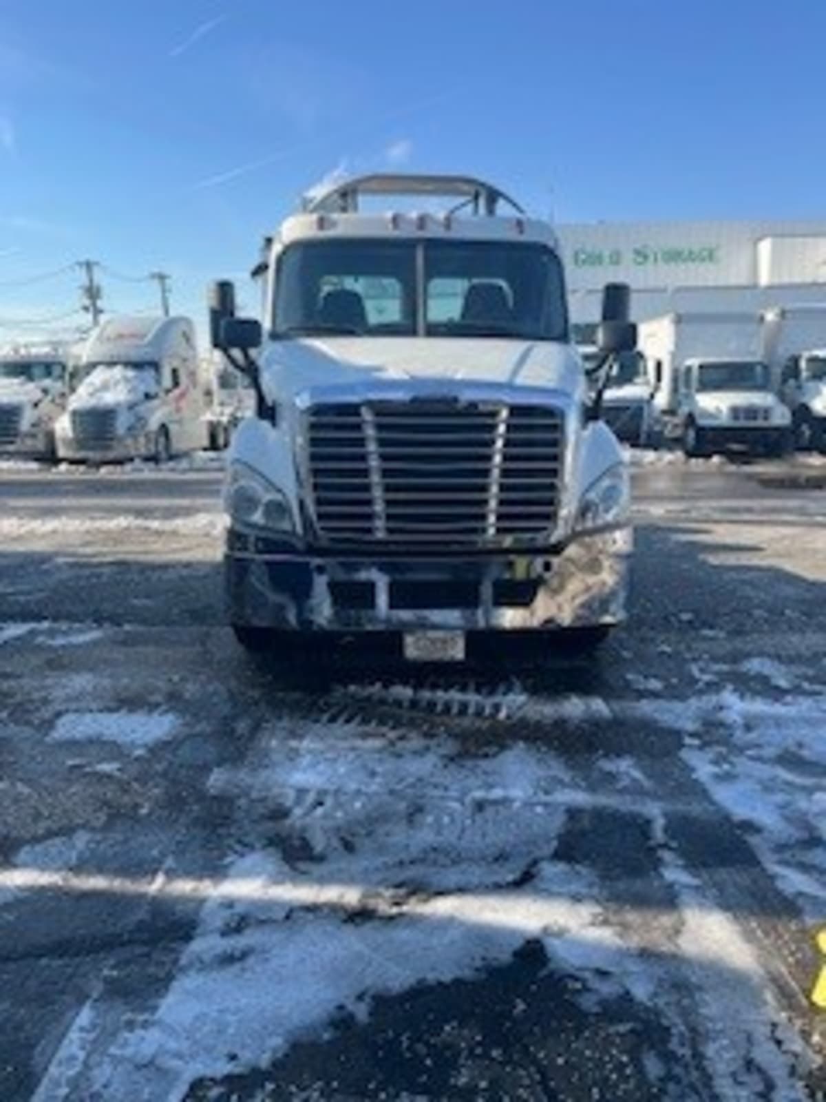 2018 Freightliner - image 2