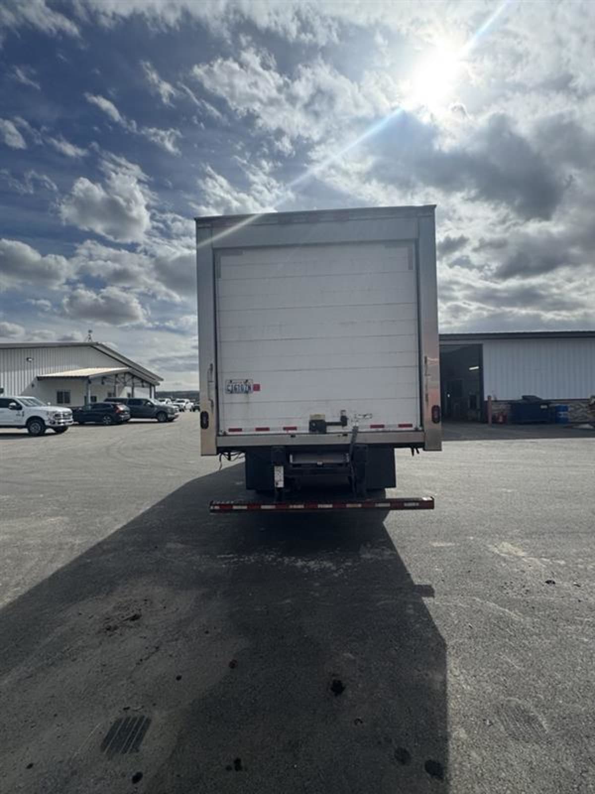 2019 Freightliner M2 106 - image 5
