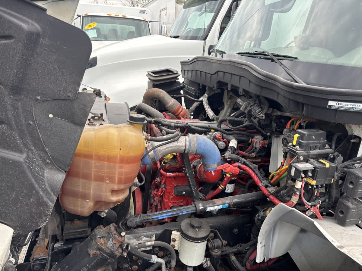 2019 Navistar International 4300 814919