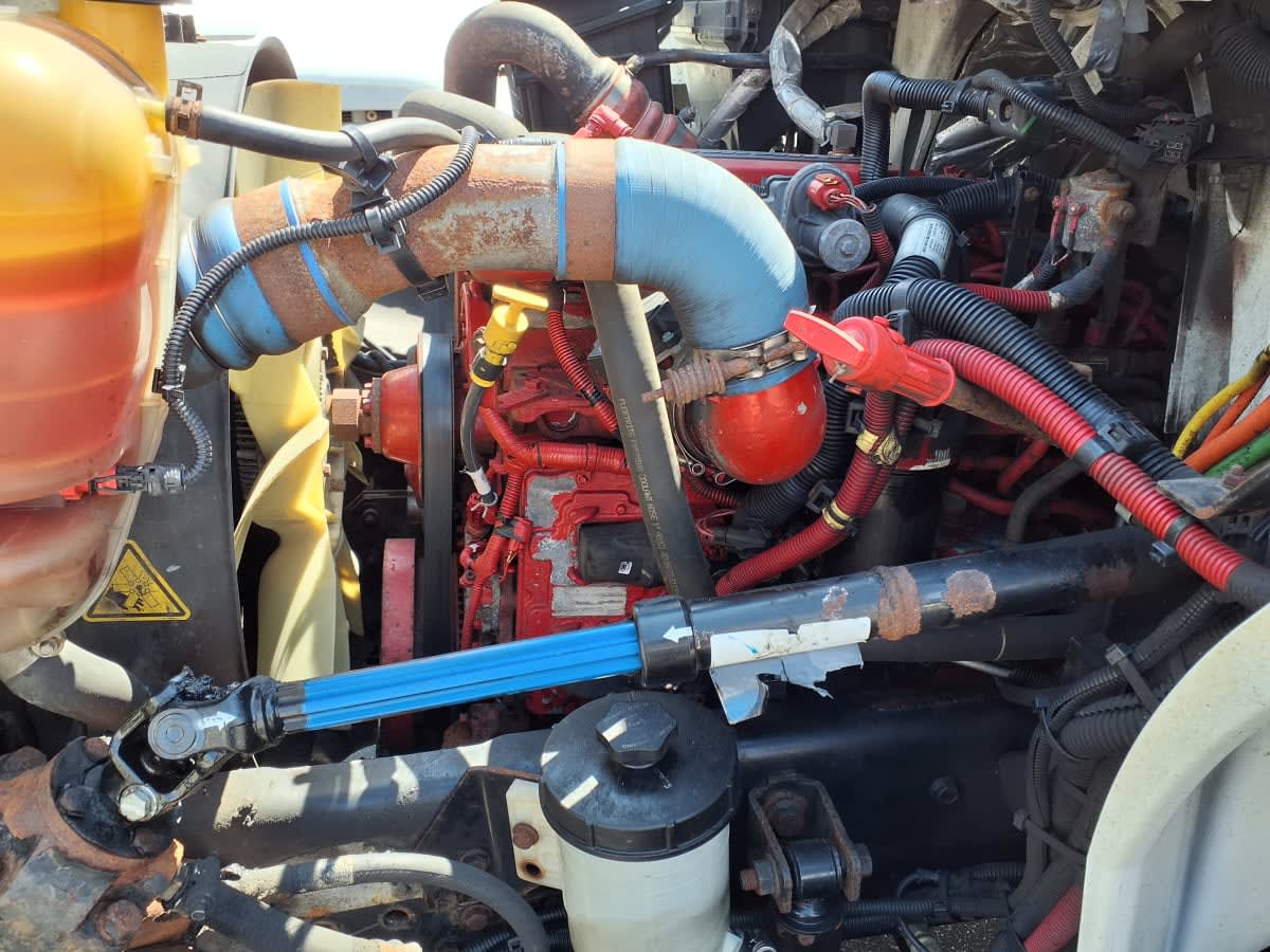 2019 Navistar International 4300 814953