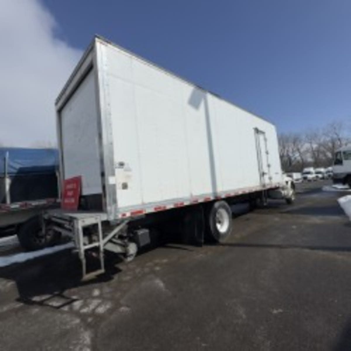 2019 Navistar International 4300 814978