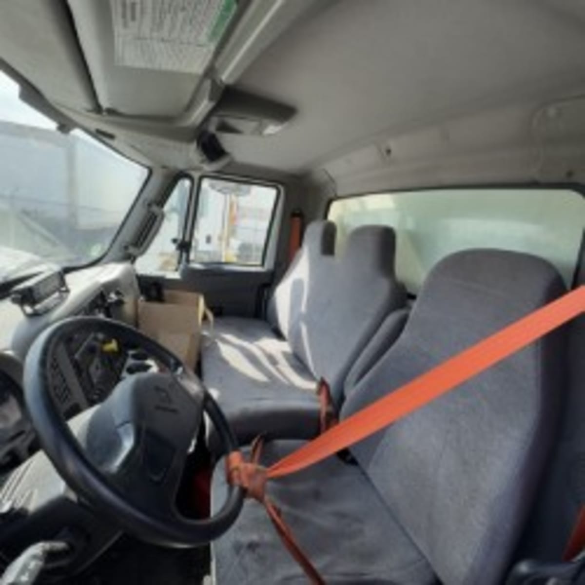 2019 Navistar International 4300 814978