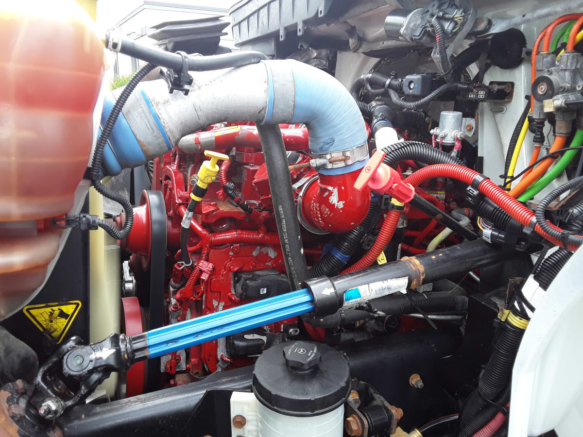 2019 Navistar International 4300 814984