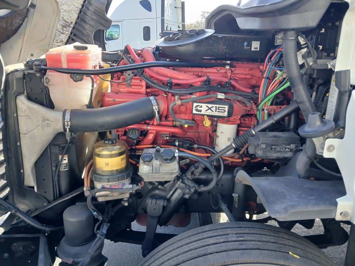 2019 Freightliner - image 8