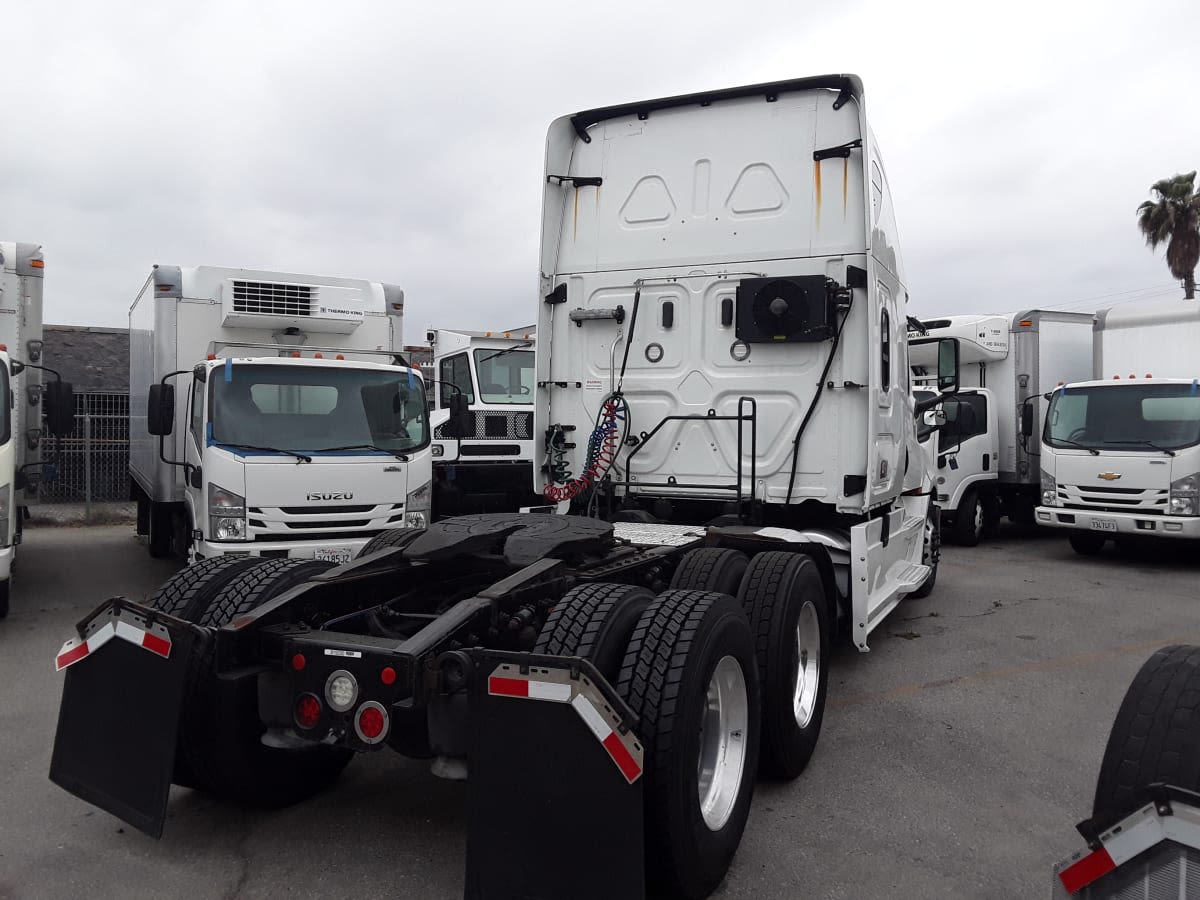 2019 Freightliner - image 4