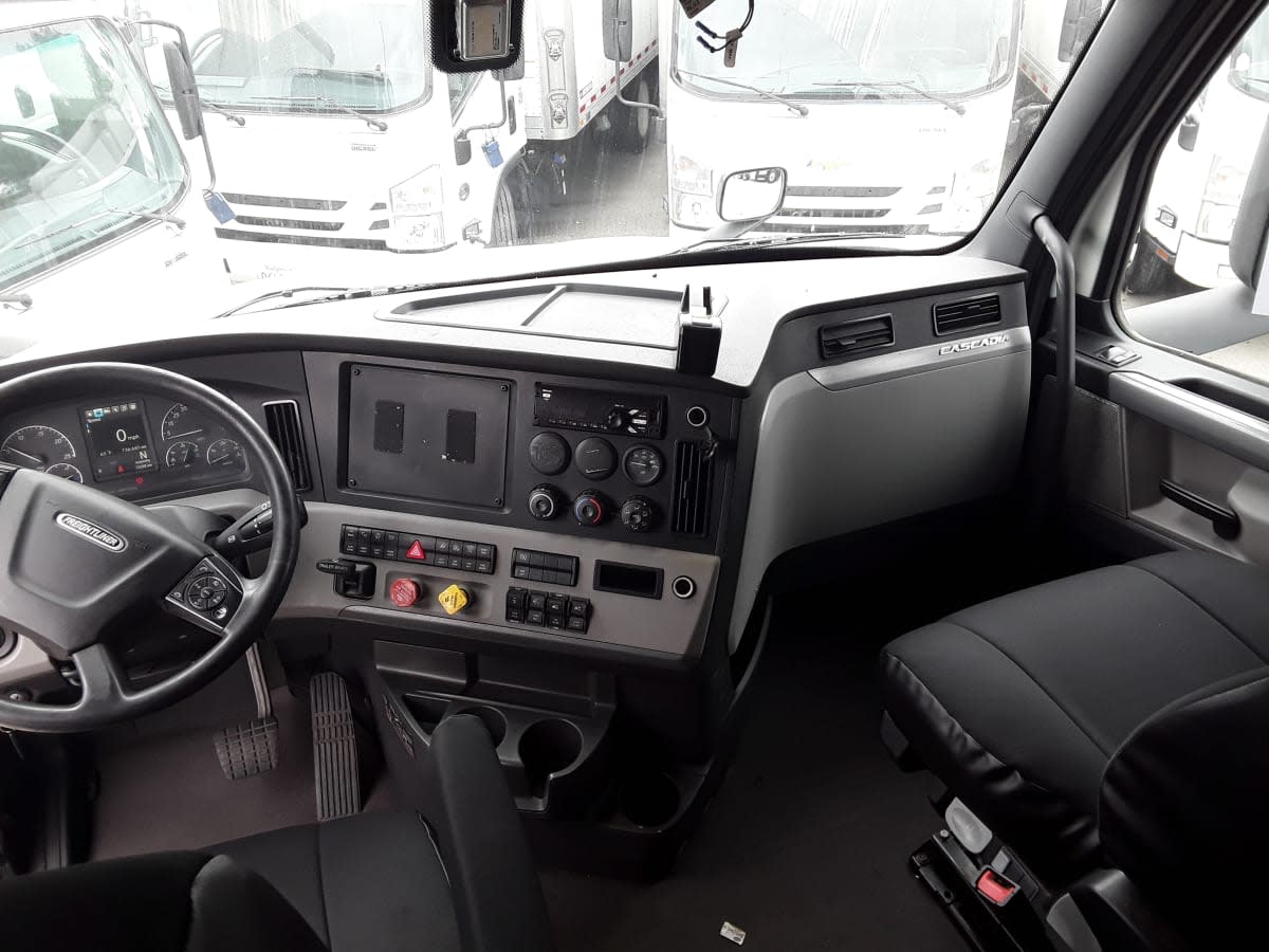 2019 Freightliner - image 7