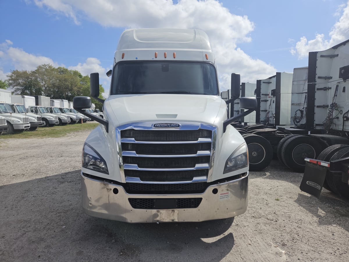 2019 Freightliner/Mercedes NEW CASCADIA PX12664 815039