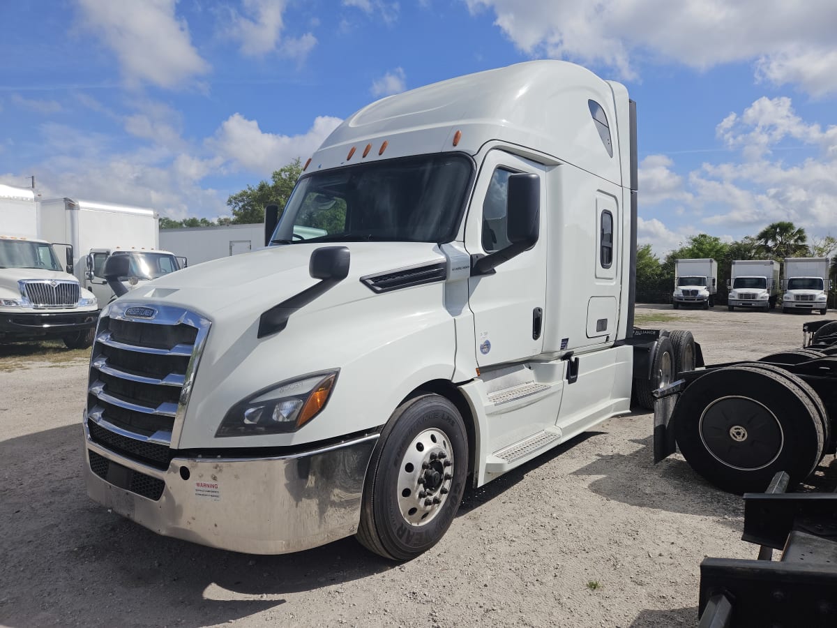 2019 Freightliner/Mercedes NEW CASCADIA PX12664 815039