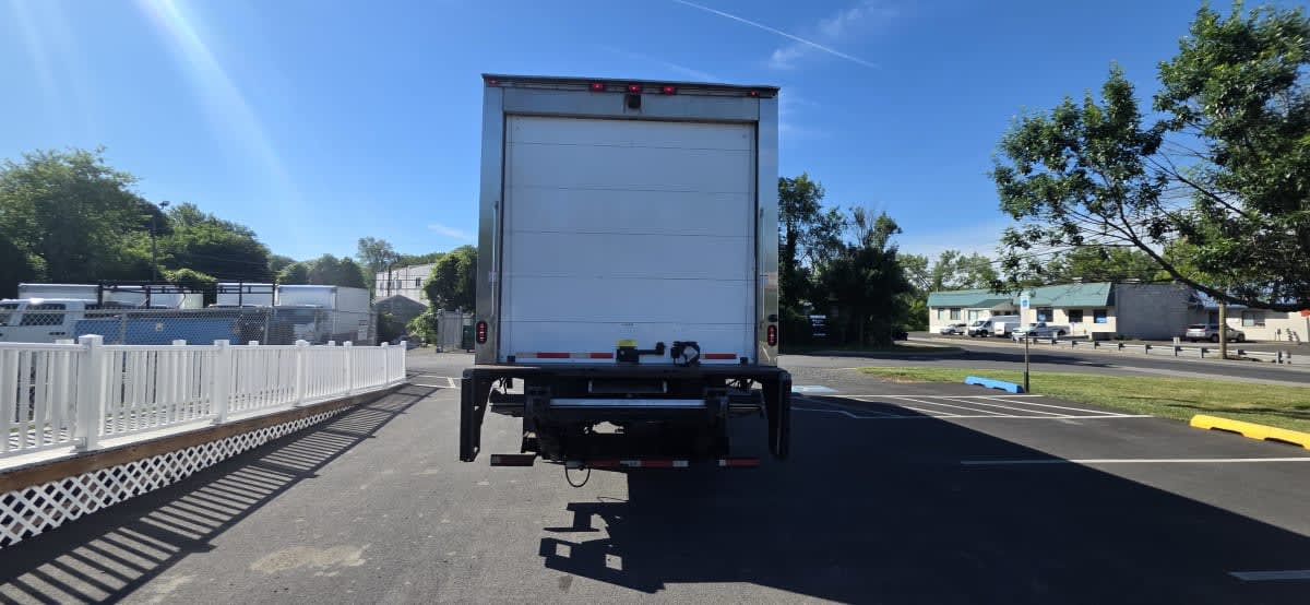 2019 Freightliner/Mercedes M2 106 815056