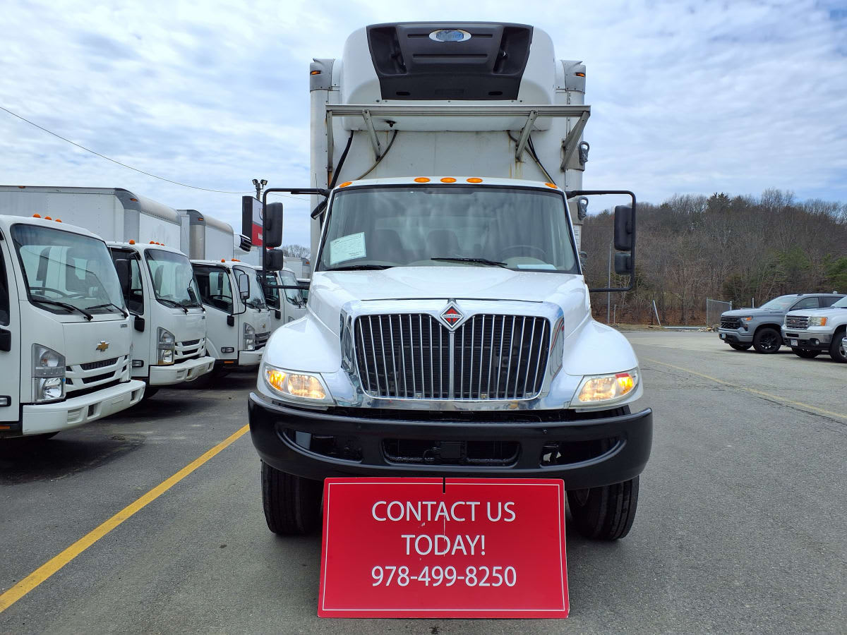 2019 International 4300 in Salisbury, MA — photo 2