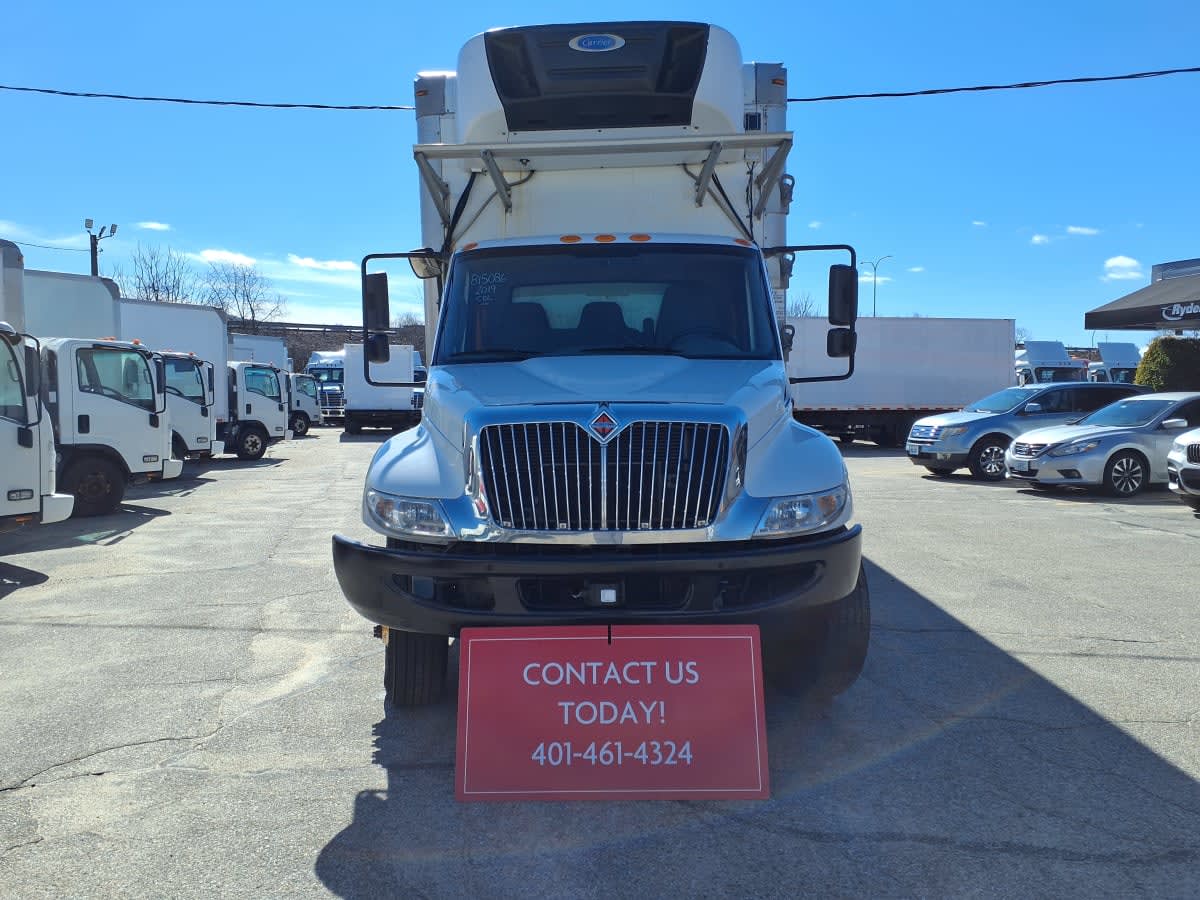 2019 Navistar International 4300 815086