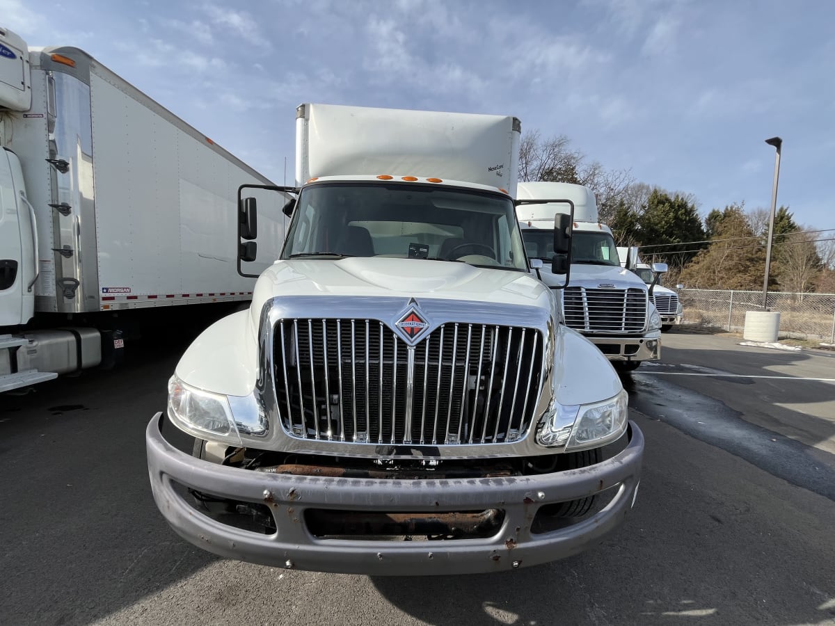 2019 Navistar International 4300 LP 815110