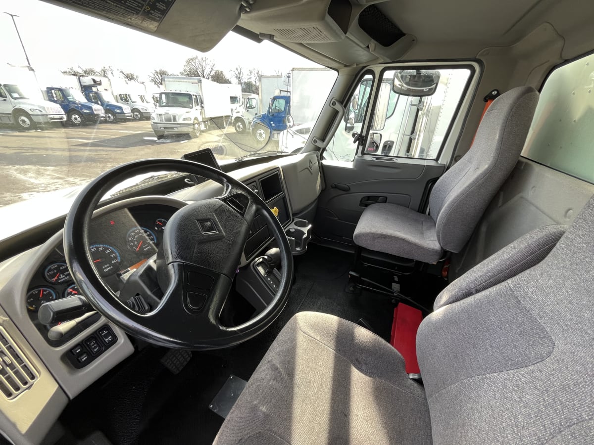 2019 Navistar International 4300 LP 815110