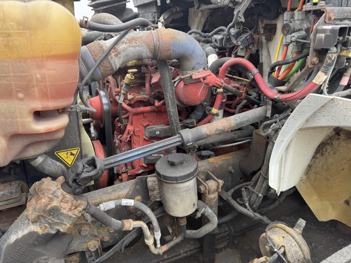 2019 Navistar International 4300 LP 815112