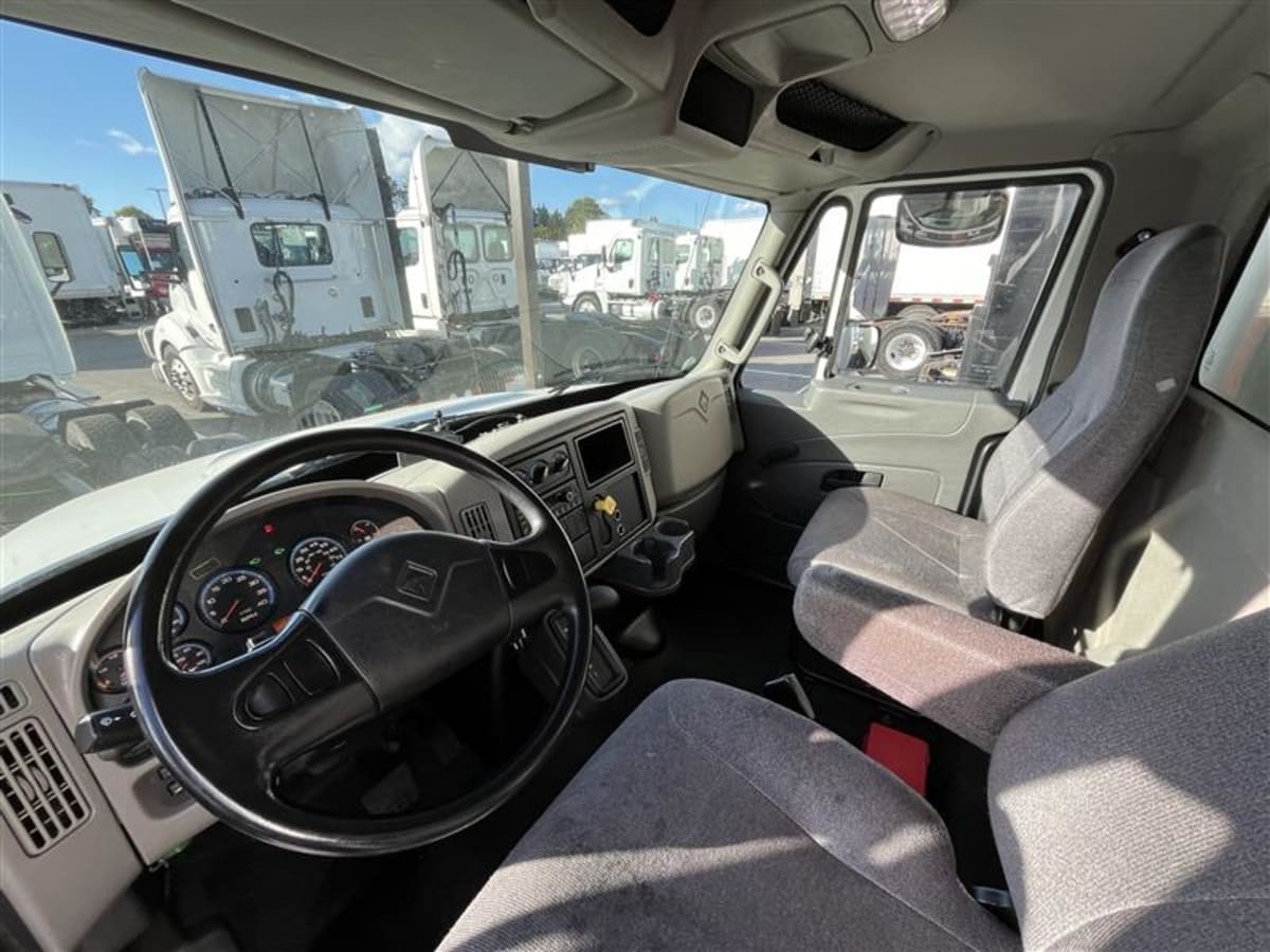 2019 Navistar International 4300 LP 815113