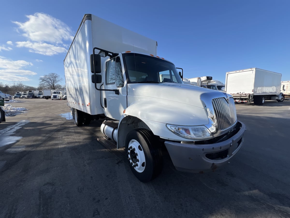 2019 Navistar International 4300 LP 815114