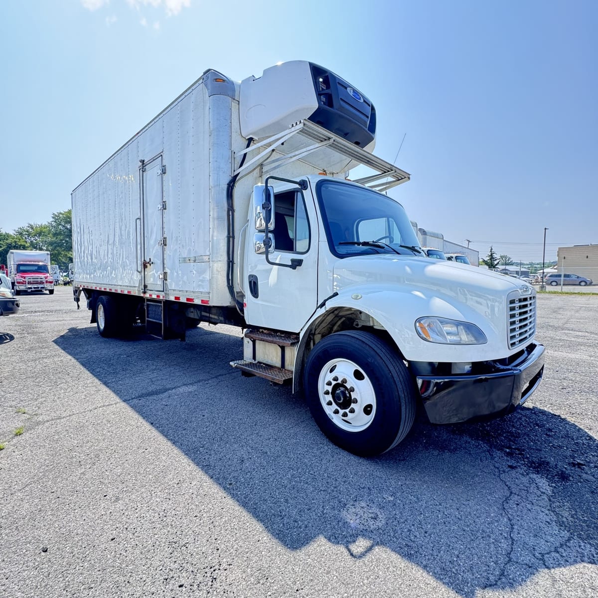 2019 Freightliner/Mercedes M2 106 815127