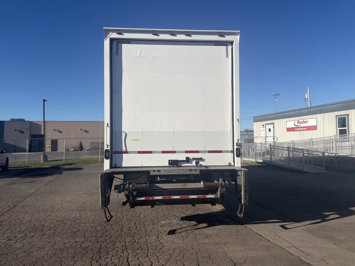 2019 Freightliner M2 106 in Syracuse, NY — photo 5
