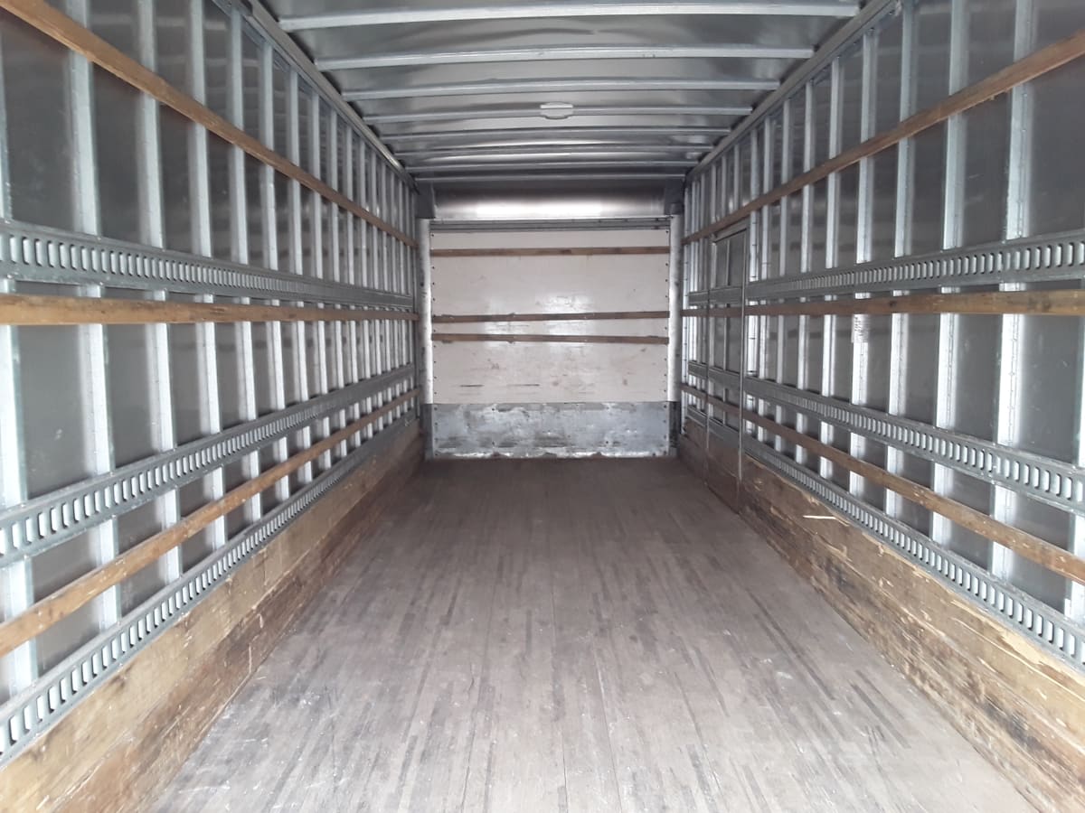 2019 Freightliner M2 106 815682