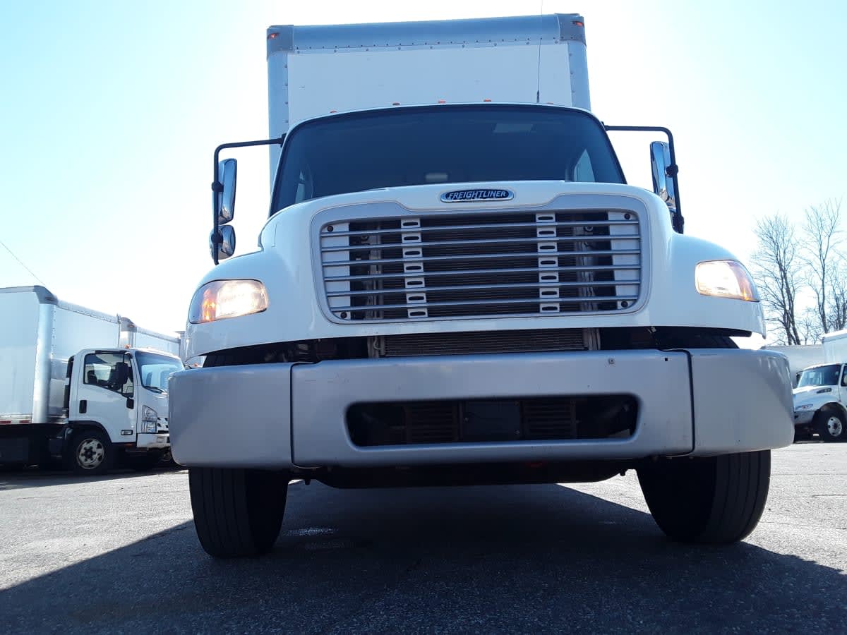 2019 Freightliner M2 106 815688