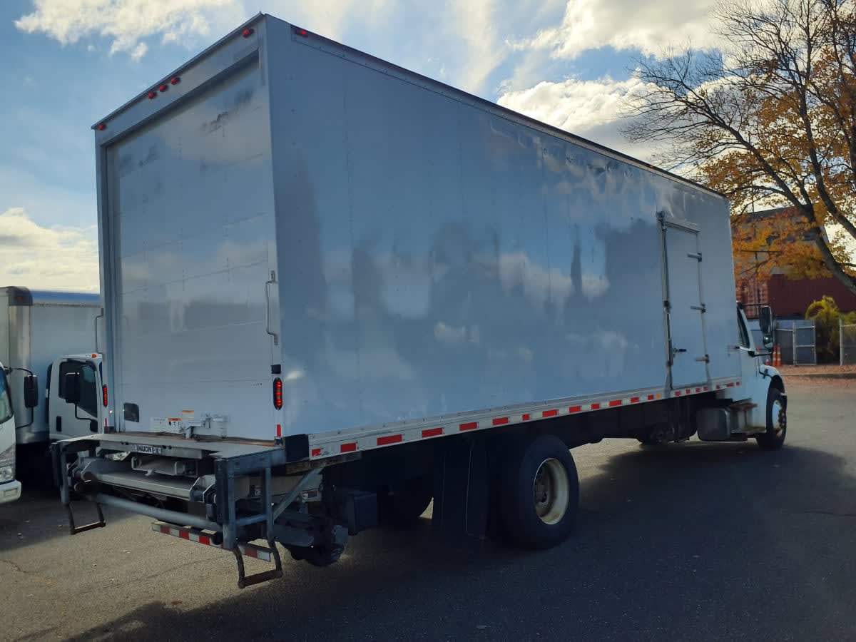 2019 Freightliner/Mercedes M2 106 815692