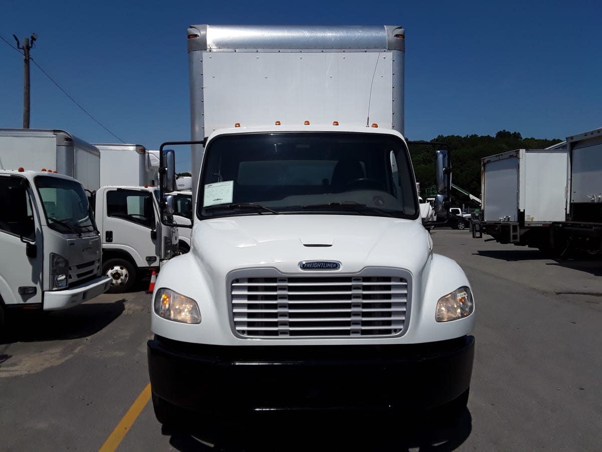 2019 Freightliner M2 106 815694