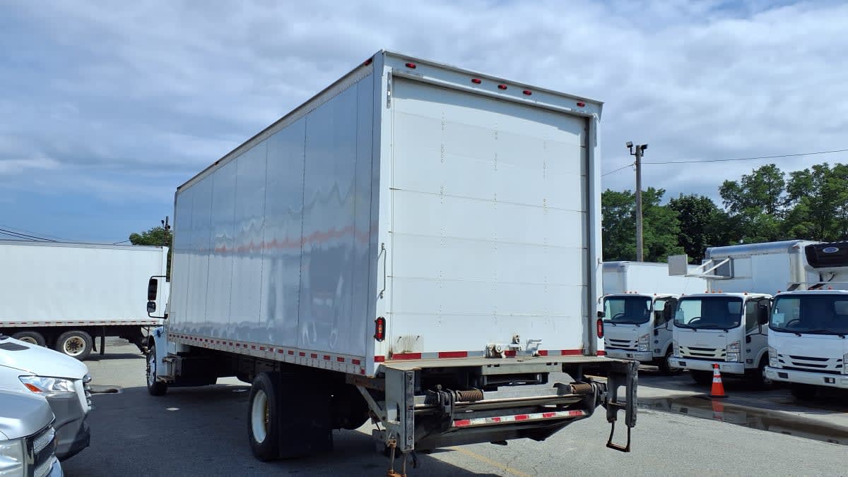 2019 Freightliner/Mercedes M2 106 815705
