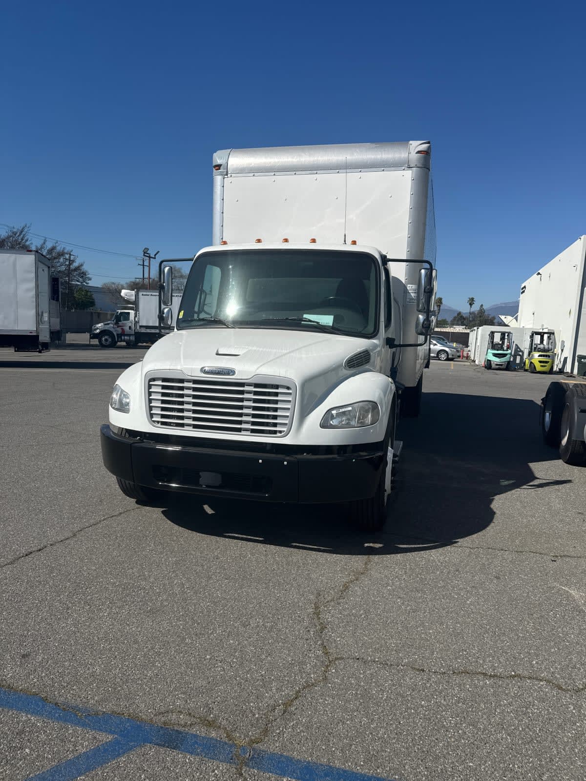 2019 Freightliner/Mercedes M2 106 815721