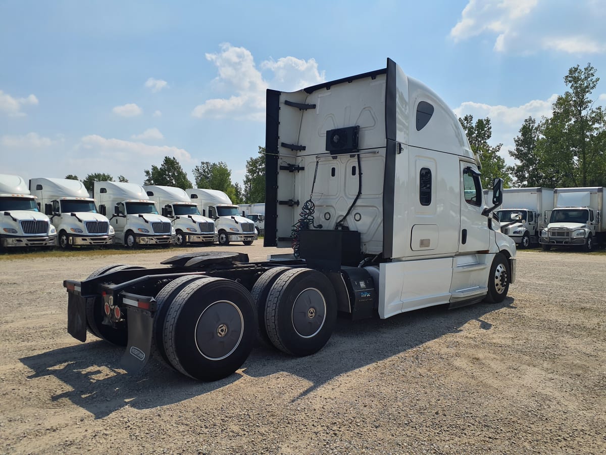 2019 Freightliner/Mercedes NEW CASCADIA PX12664 815731